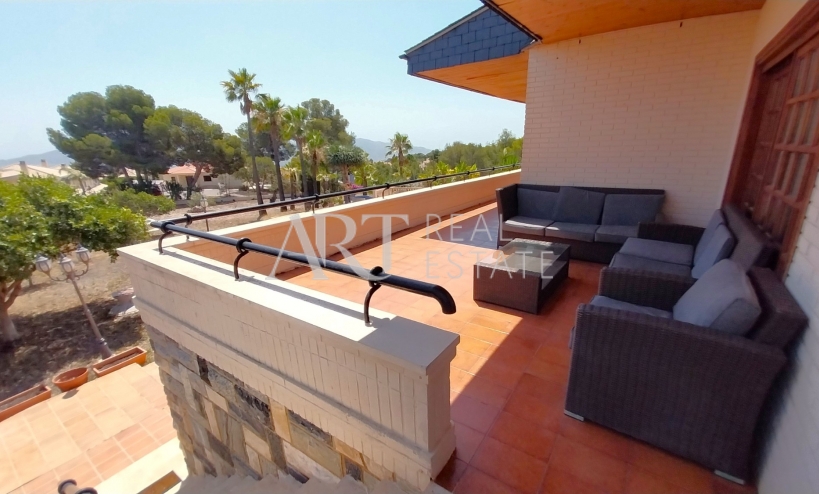 Resale - Villa - La Nucía