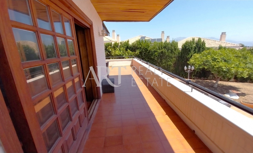 Resale - Villa - La Nucía