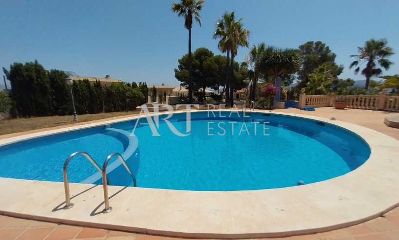 Resale - Villa - La Nucía