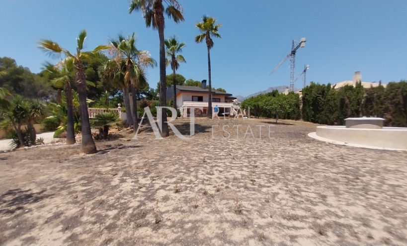 Resale - Villa - La Nucía