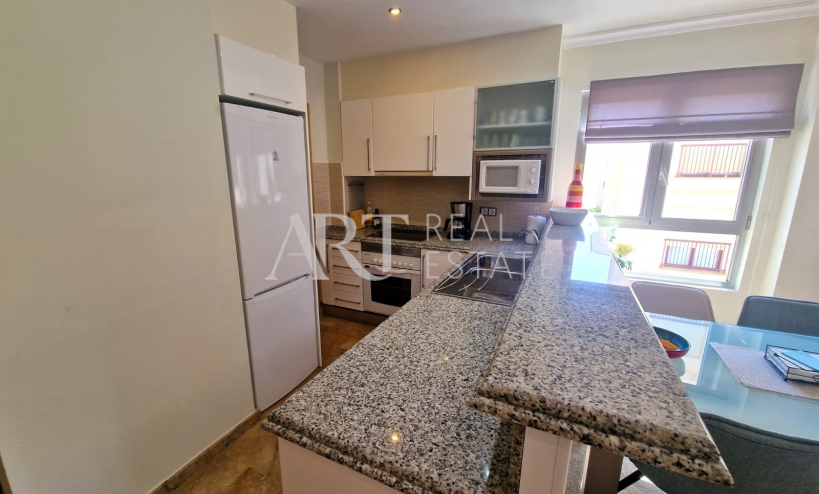 Resale - Apartment / flat - Albir