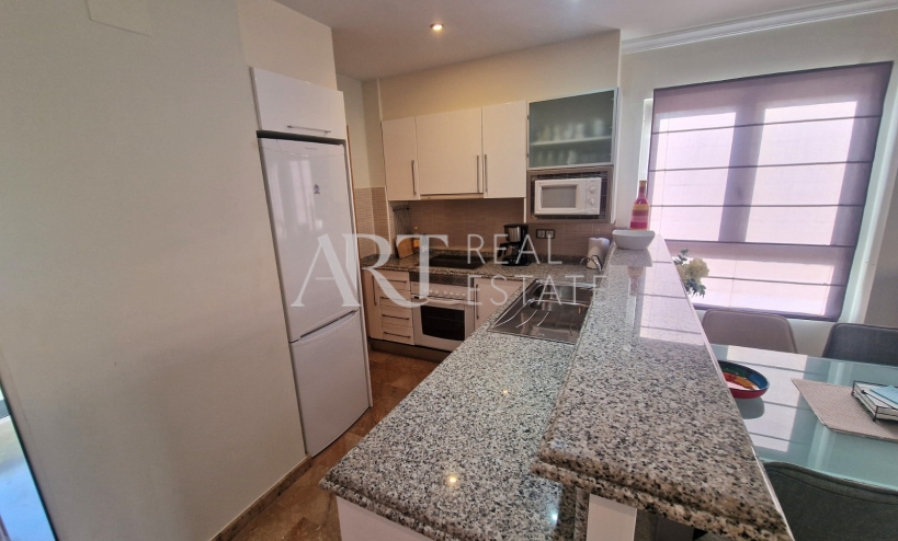 Resale - Apartment / flat - Albir