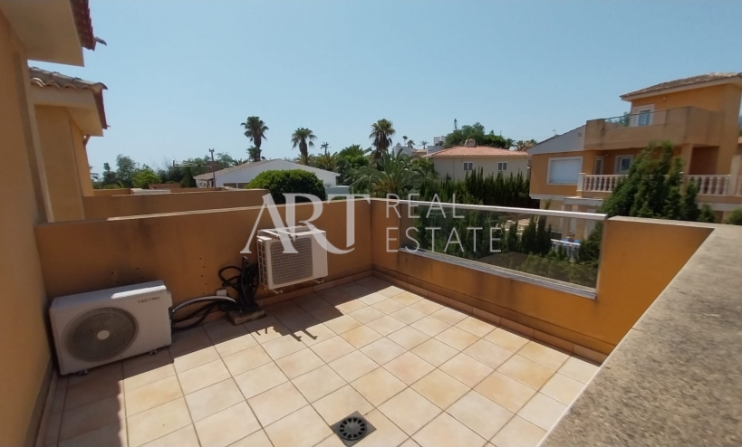 Resale - Villa - La Nucía