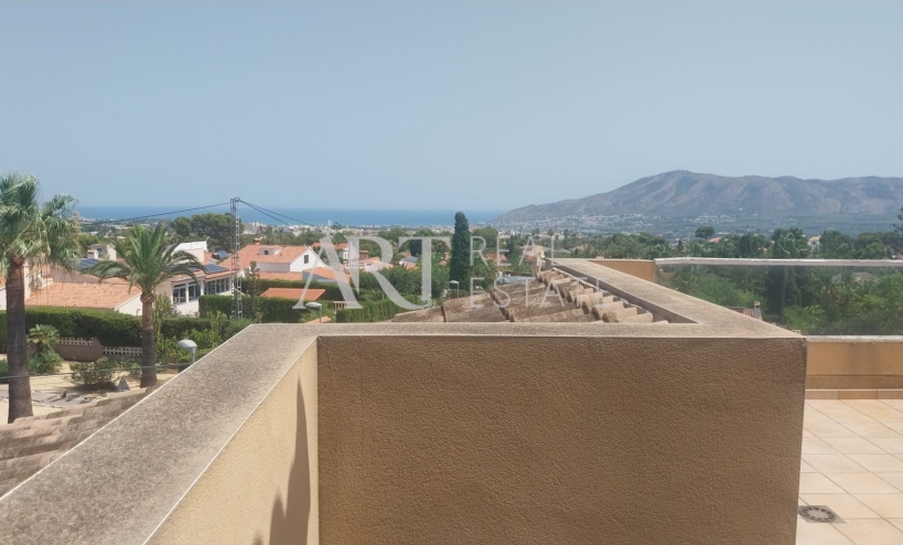 Resale - Villa - La Nucía