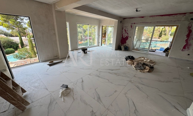 Videresalg - Villa - Altea