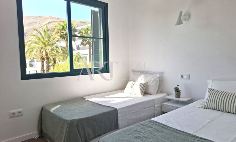 Videresalg - Leilighet / leilighet - Finestrat