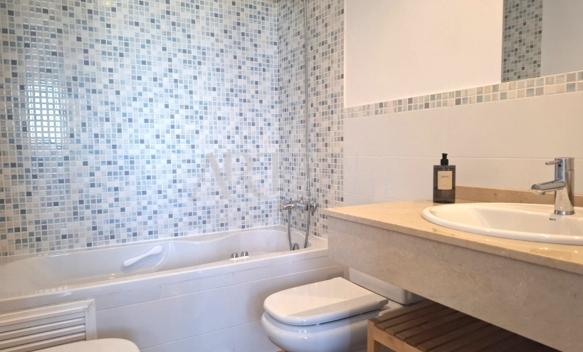 Videresalg - Leilighet / leilighet - Finestrat