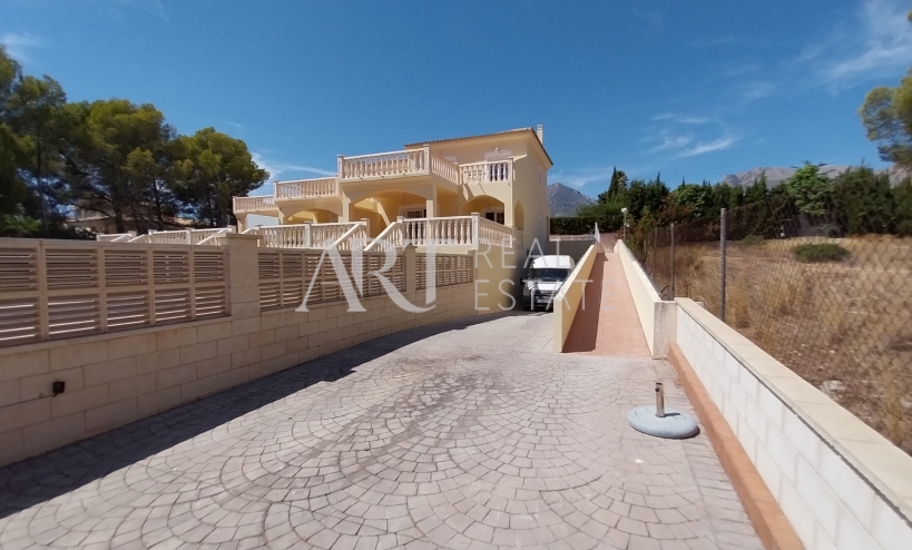 Reventa - Villa - La Nucía