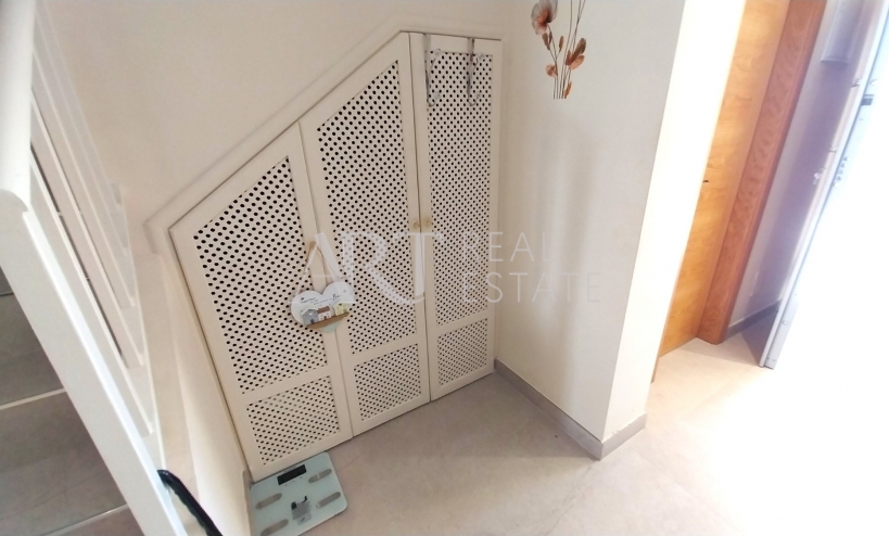 Videresalg - Tomannsbolig - Albir