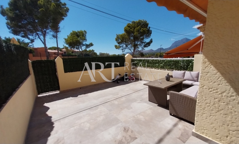 Videresalg - Tomannsbolig - Albir