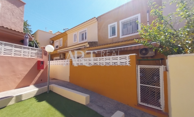 Videresalg - Tomannsbolig - Albir