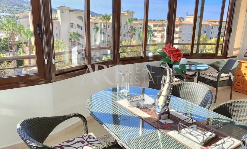 Reventa - Apartamento / piso - Albir