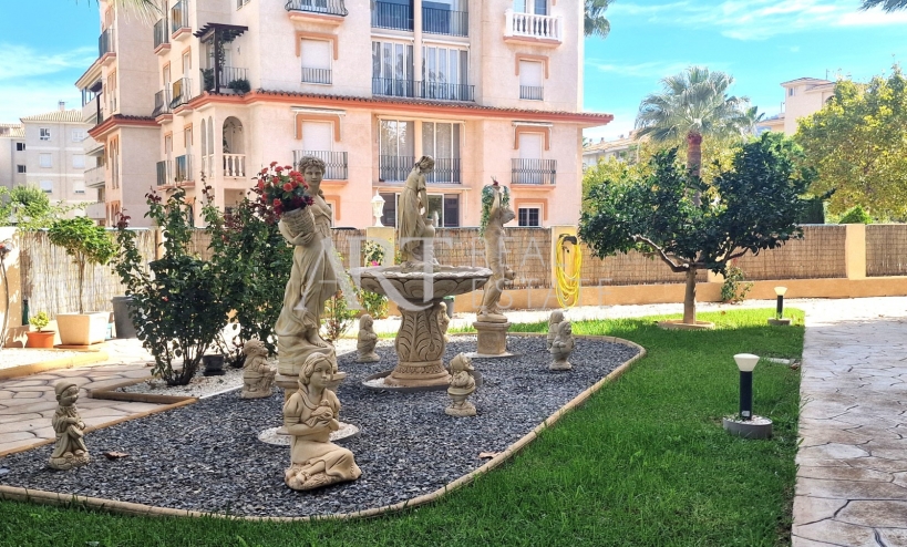 Reventa - Apartamento / piso - Albir