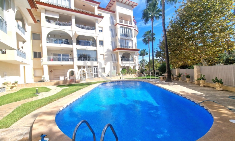 Reventa - Apartamento / piso - Albir