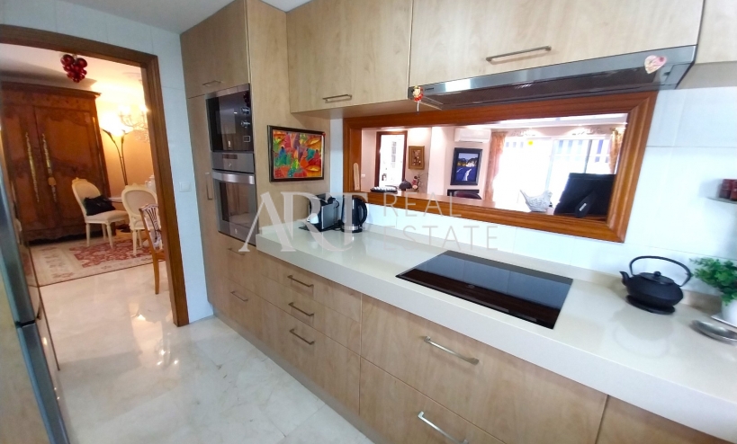 Resale - Apartment - Albir