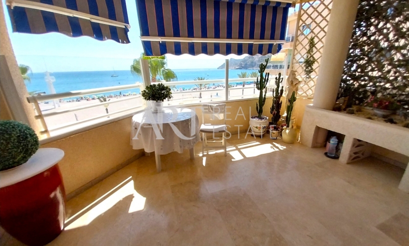 Resale - Apartment - Albir