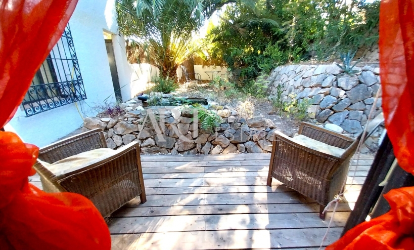 Resale - Villa - Altea