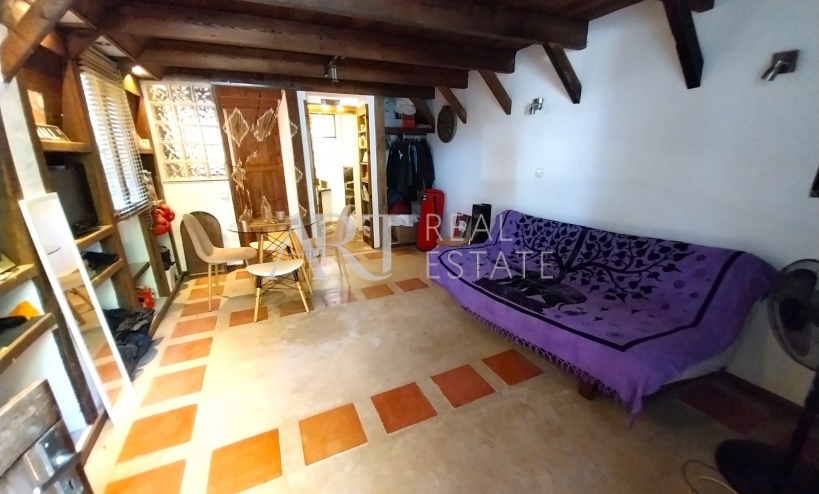 Resale - Villa - Altea