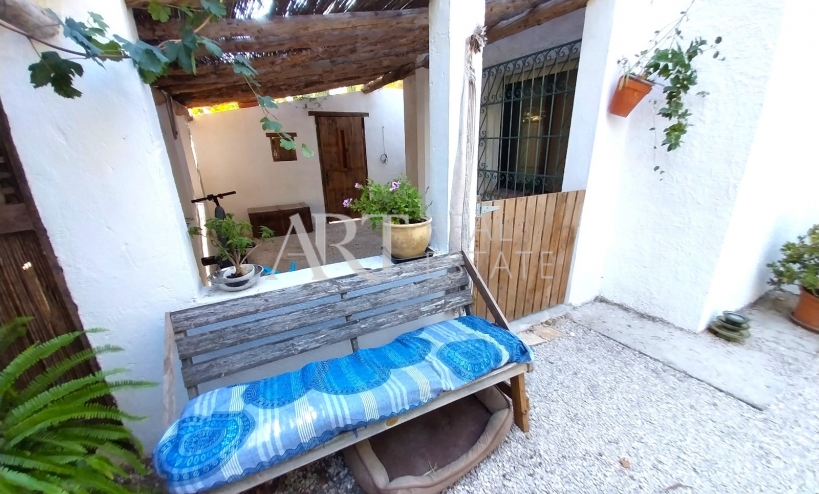 Resale - Villa - Altea